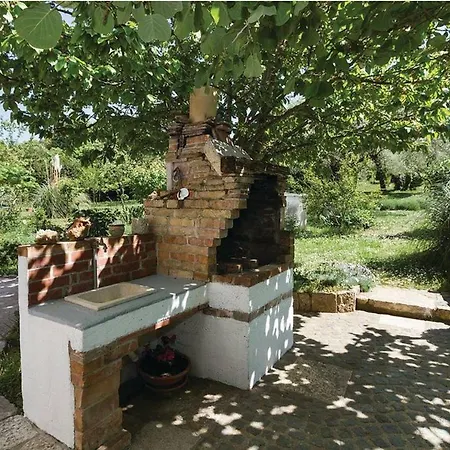 Rosa 2 * Ровинь